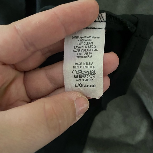 Mendocino EUC women’s black Halter mini dress lightweight flowy size L - Picture 4 of 4